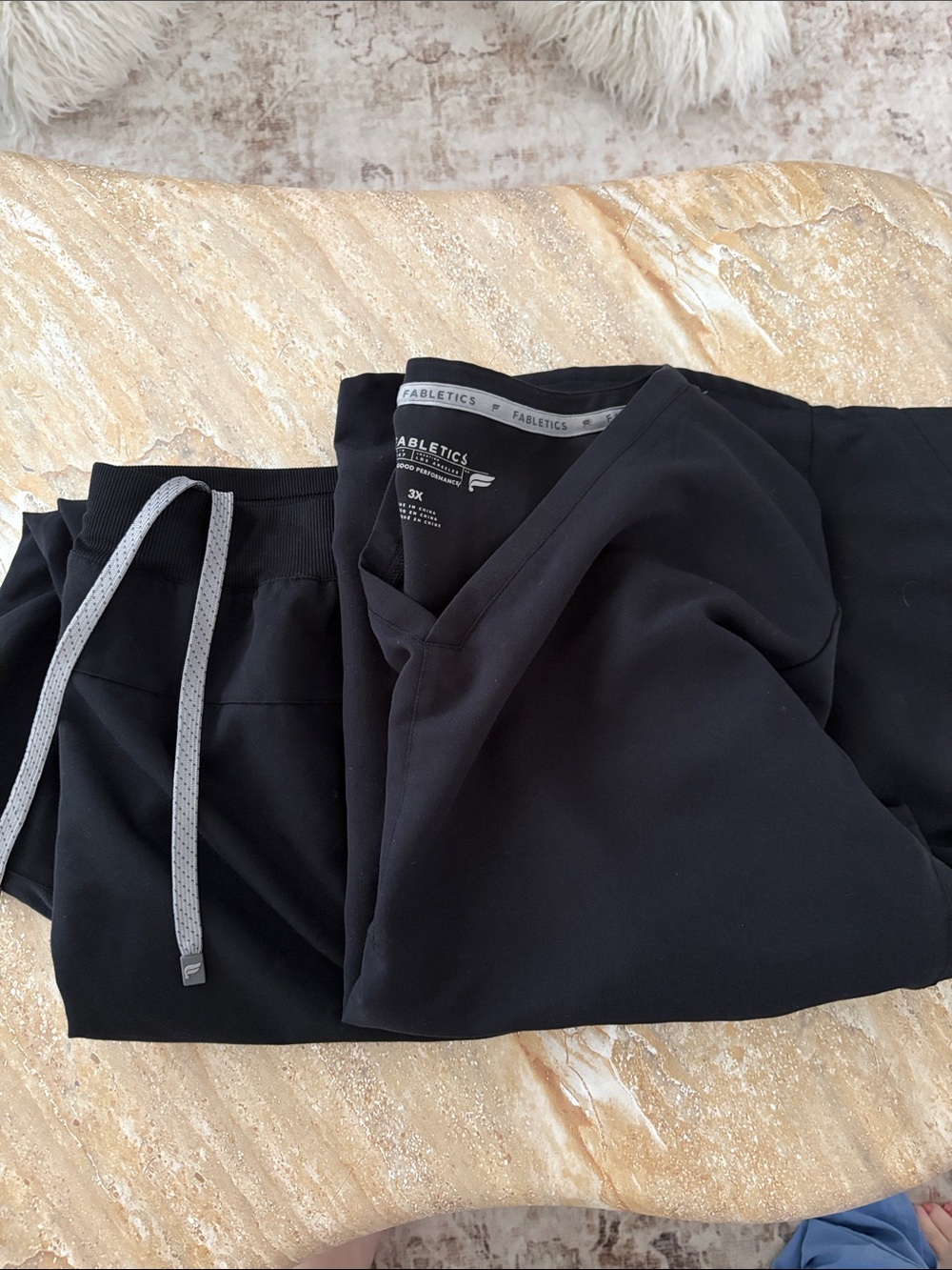 Fabletics women’s black scrub set 3xl